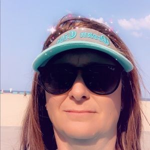 Meet your Posher, Keri